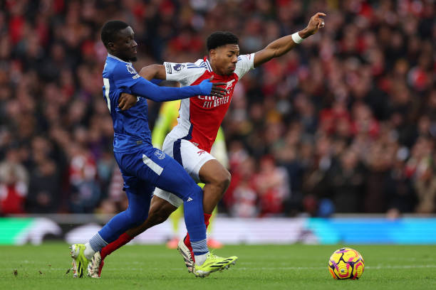 容对于球队 容对于球队